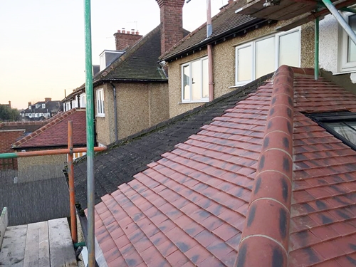 Olseen Roofing Ltd based in Barnet, London. Roofing and guttering work undertaken in Barnet, North London and Herfordshire.